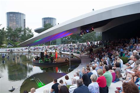 autostadt porsche bühne